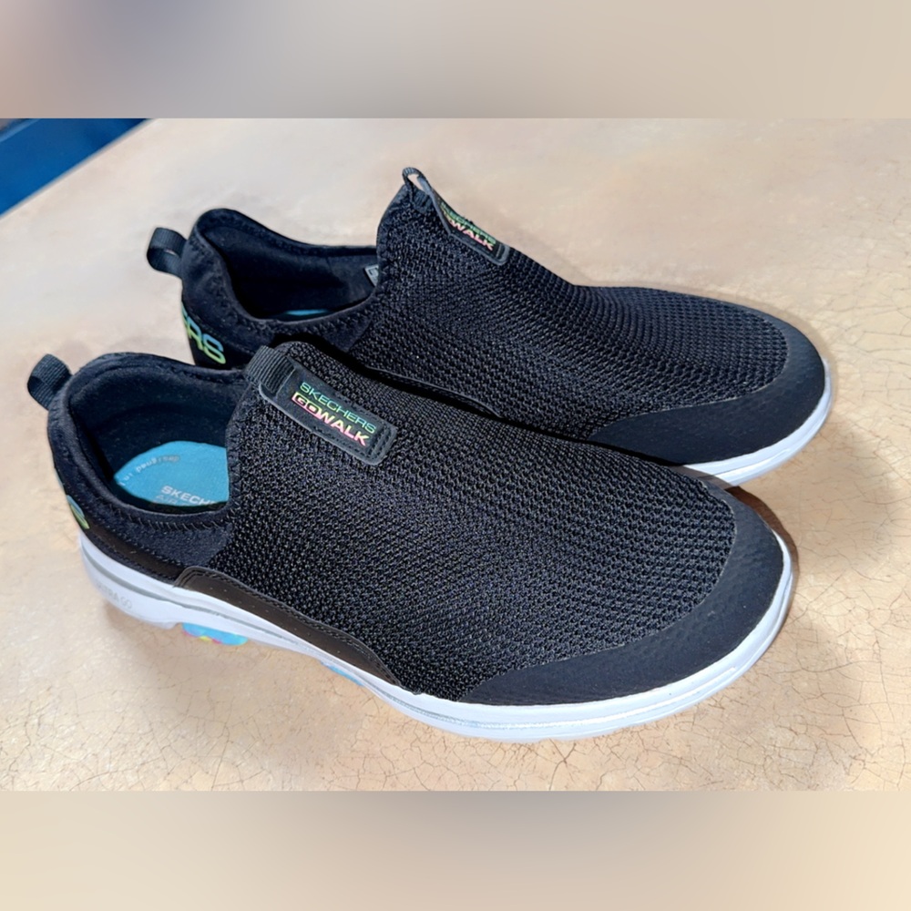 Skechers Black Slip-On Sneakers